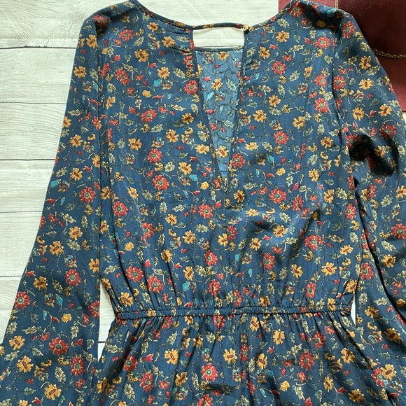 Long sleeved romper 🍓 - Picture 4 of 5